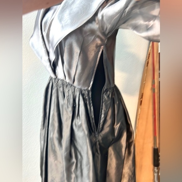 VTG(Rare),Lola Berent,Stunning Evening, Metallic Silver Cocktail Dress,Size 4 - Picture 8 of 16